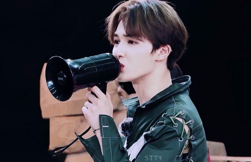 朱正廷当场卸妆很紧张网友吐槽太娘粉丝精致人设不能倒