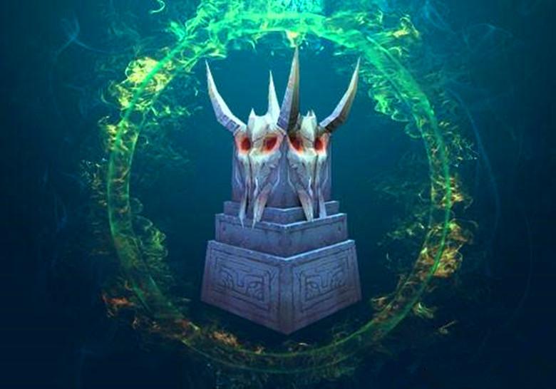 相传昆仑镜是西王母的一件法宝,上面携刻着太乙玄纹,拥有沟通天人两界