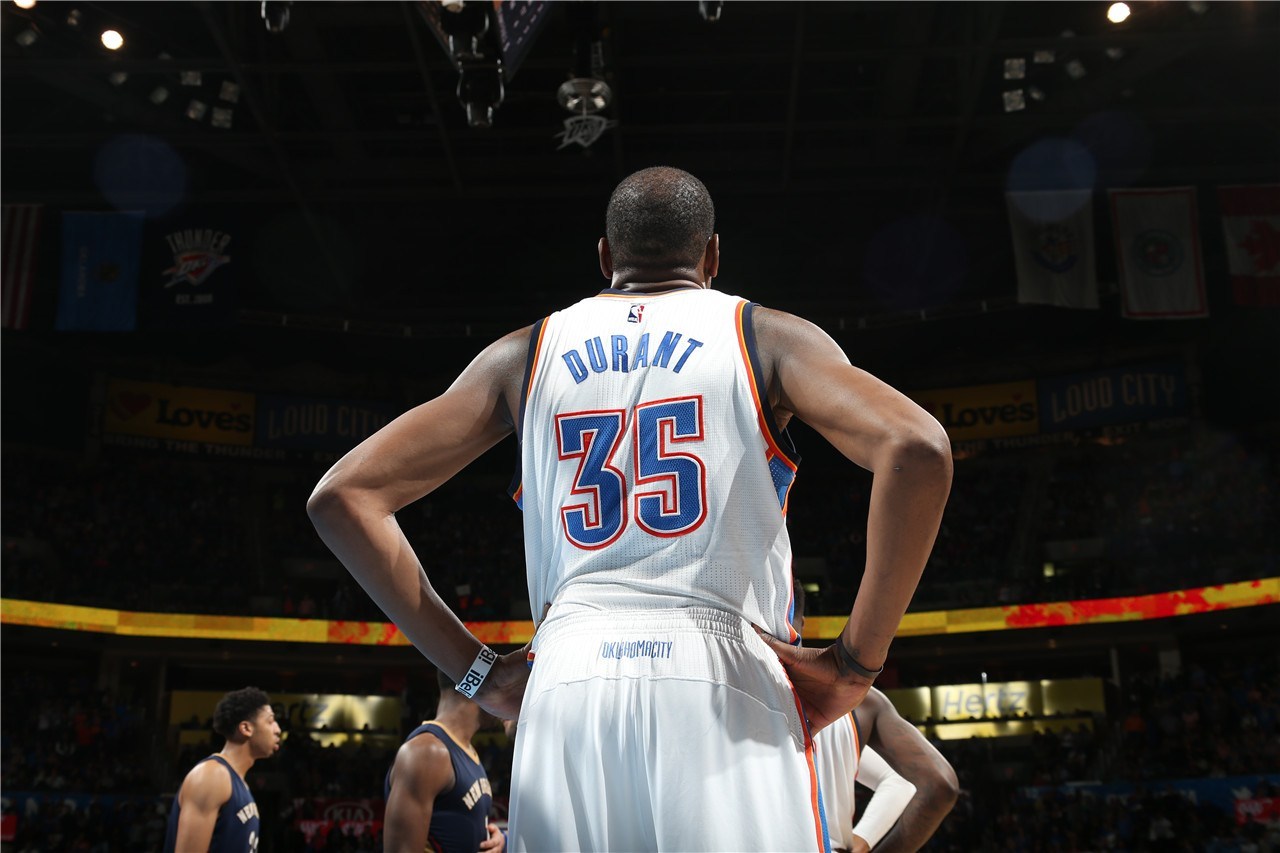 杜兰特明年要离开勇士重返雷霆?那可能只有一个原因