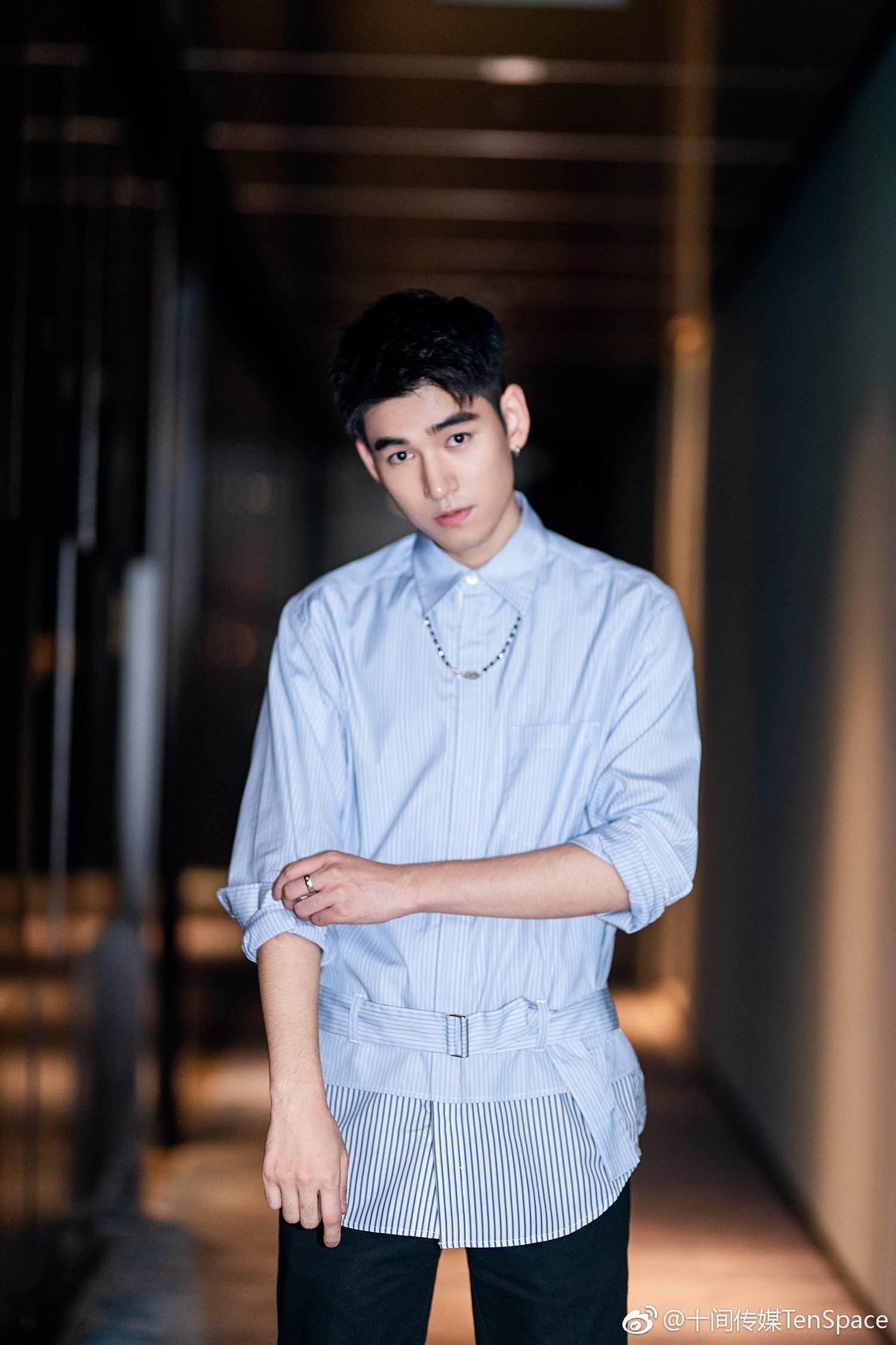 2/9@陈叶生hao 白脸 | @电视剧天坑鹰猎 ? 少年热血正风华 ?