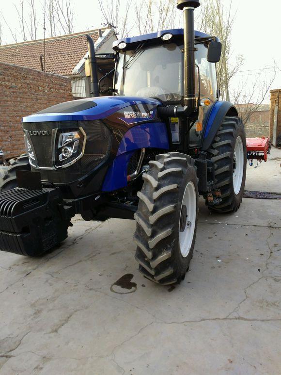 雷沃欧豹1804qplus,玉柴六缸,高压共轨,空调,前后配重,多路阀