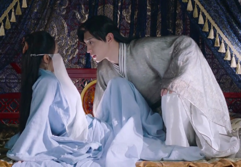 《香蜜》旭凤偶然听到润玉锦觅对话,9个字让旭凤决定当晚立后!