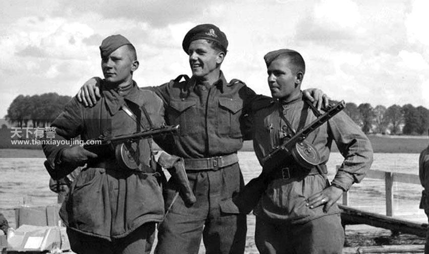 二战十几万苏联士兵死于非命, 竟是由于自家造的这种步兵坦克