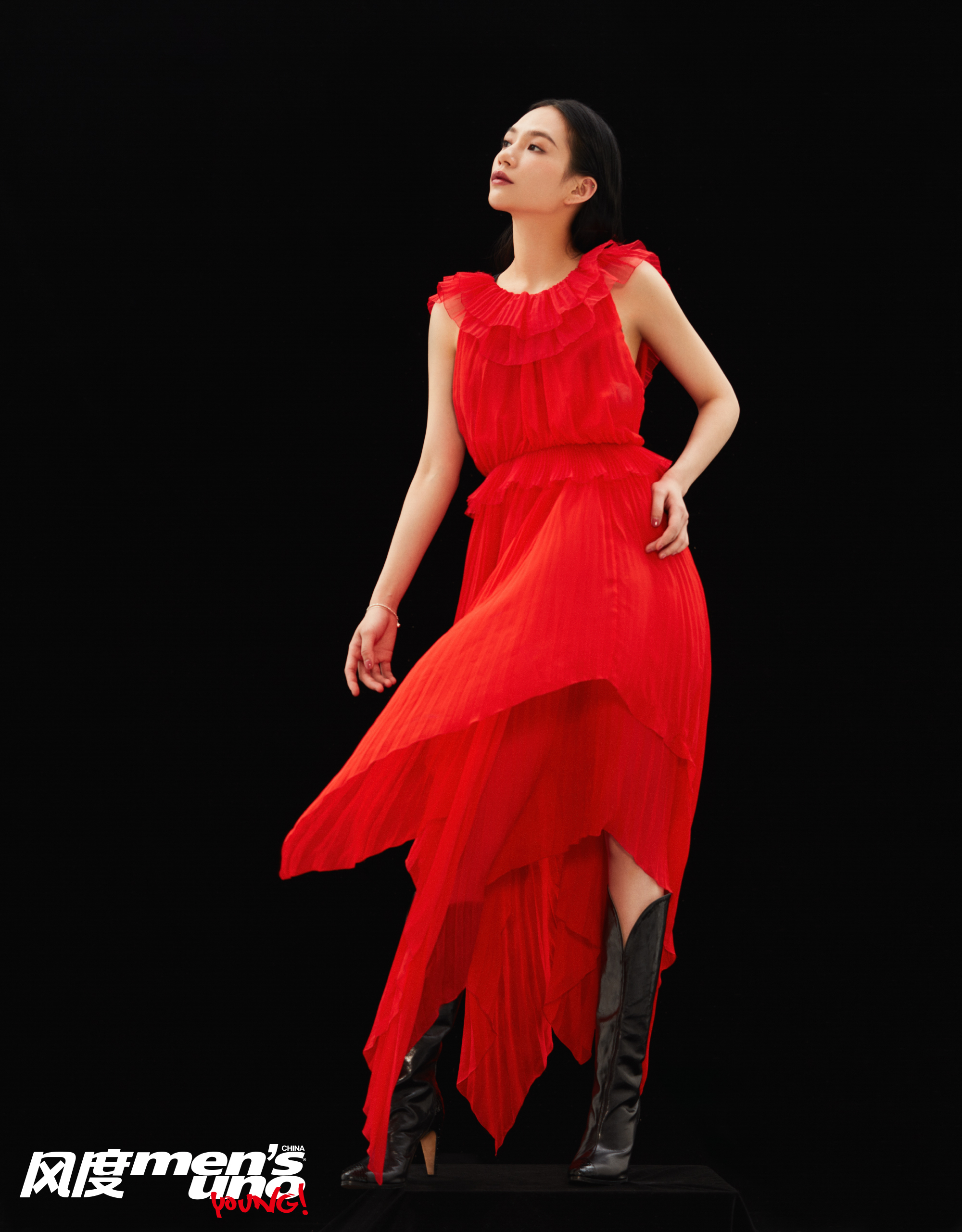 nikki陈妍臻资源为什么这么好 幕后究竟谁在捧她