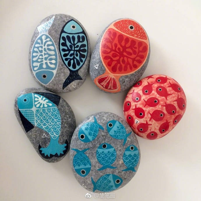 小清新创意手绘石头画