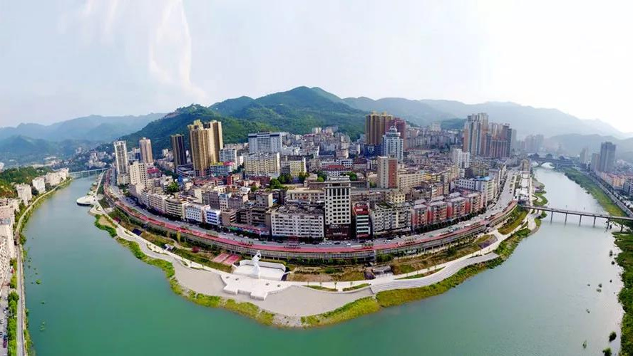 旬阳县城关镇依托生态资源做好城市经济