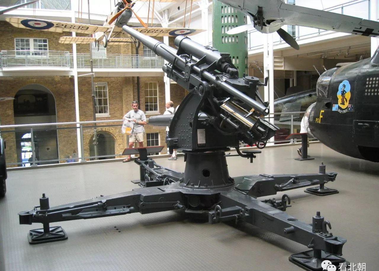 二战防空炮的高射速是咋实现的? 说说防空炮的装填装置__财经头条