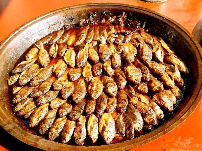 河南特色美食, 路人嫌脏都不买, 但只要品尝过后, 吃得停不下来