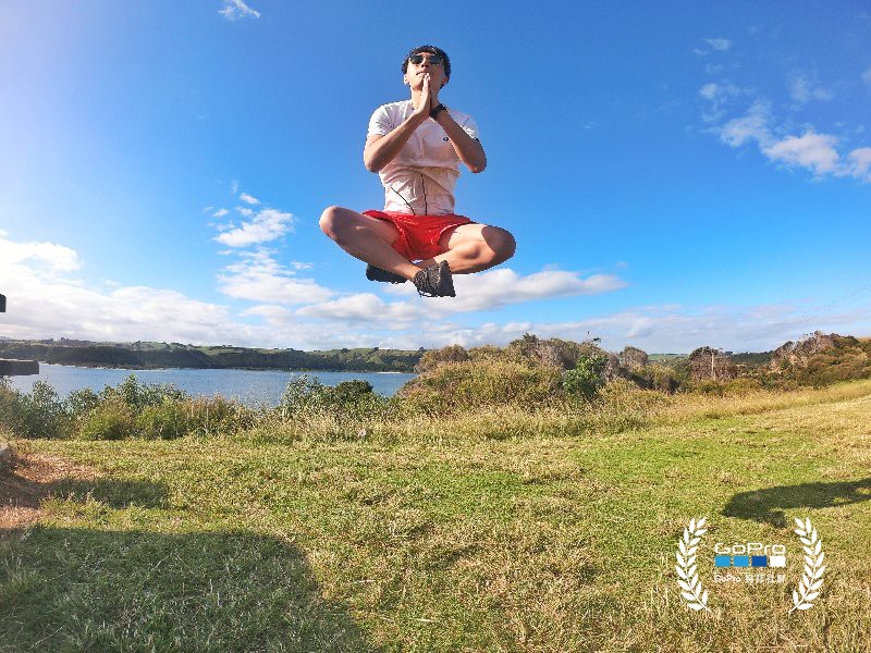 拒绝平庸游客照,还能这样拍!定格空中飞人