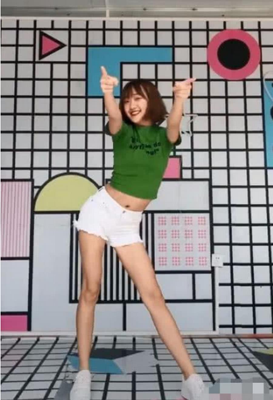 抖音5大吸金小能手,代古拉K垫底,黑脸第二,第一从未被超越!
