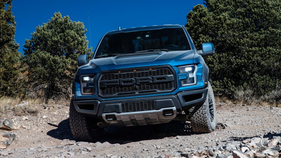 全新福特猛禽f150还是那辆最让男人们着迷的粗犷大皮卡