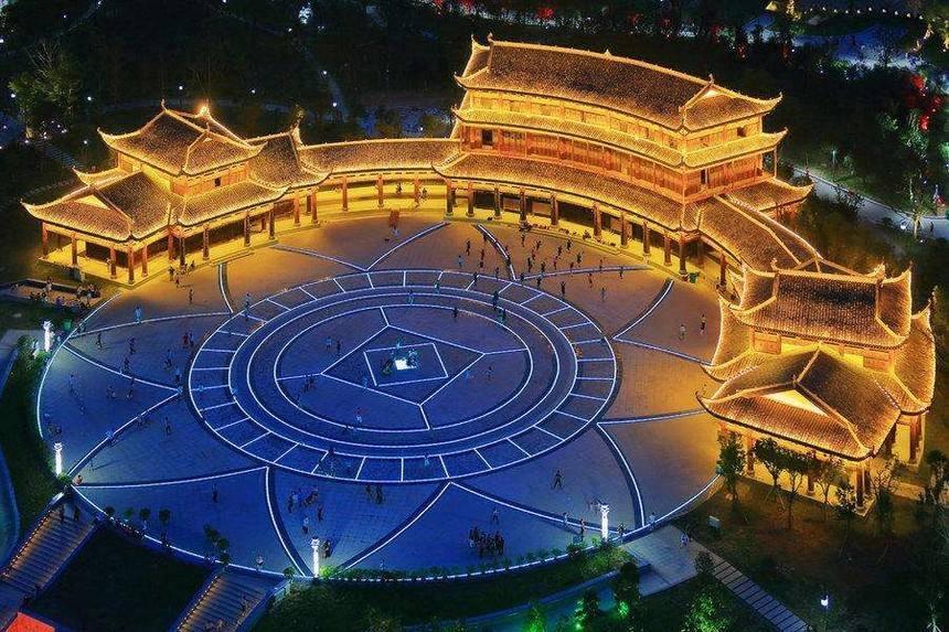 贵州都匀:一座古典美和现代美融合的城市,被誉为高原桥都