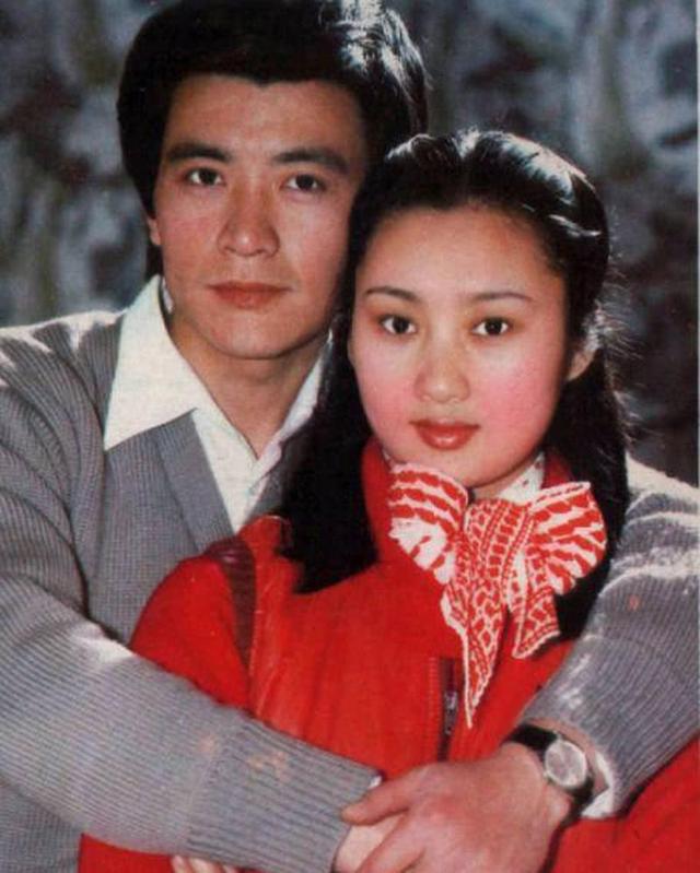 78岁达式常和64岁周里京近照网友年轻时都不是一般的帅