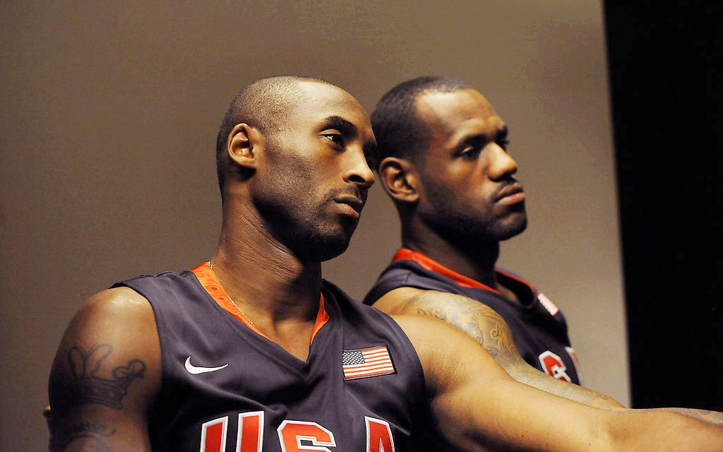 科比詹姆斯都与这个奖杯无缘,他才是nba最厉害的球员!