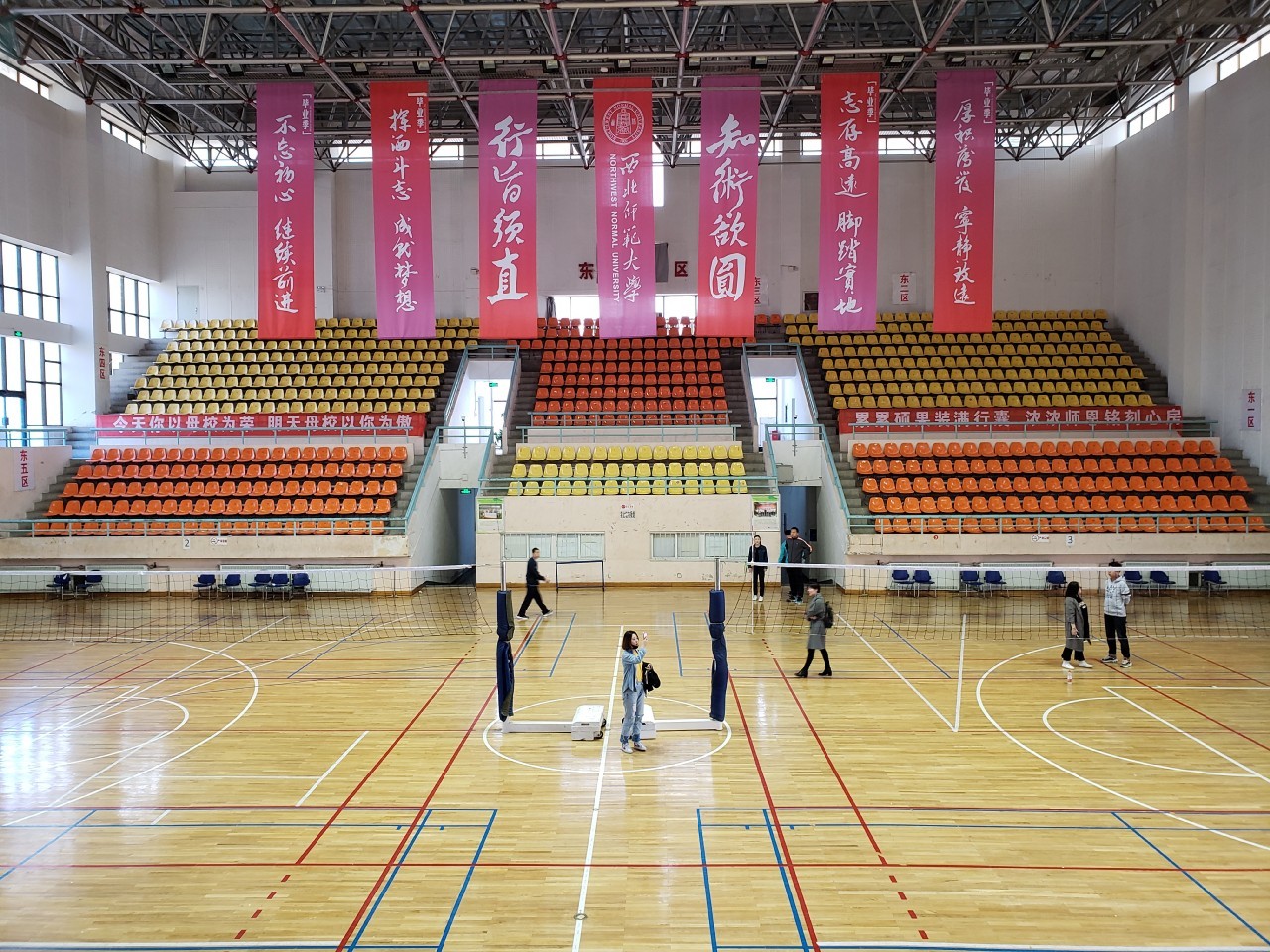 专程跑了兰州大学(榆中),西北民族大学,西北师范大学的体育馆