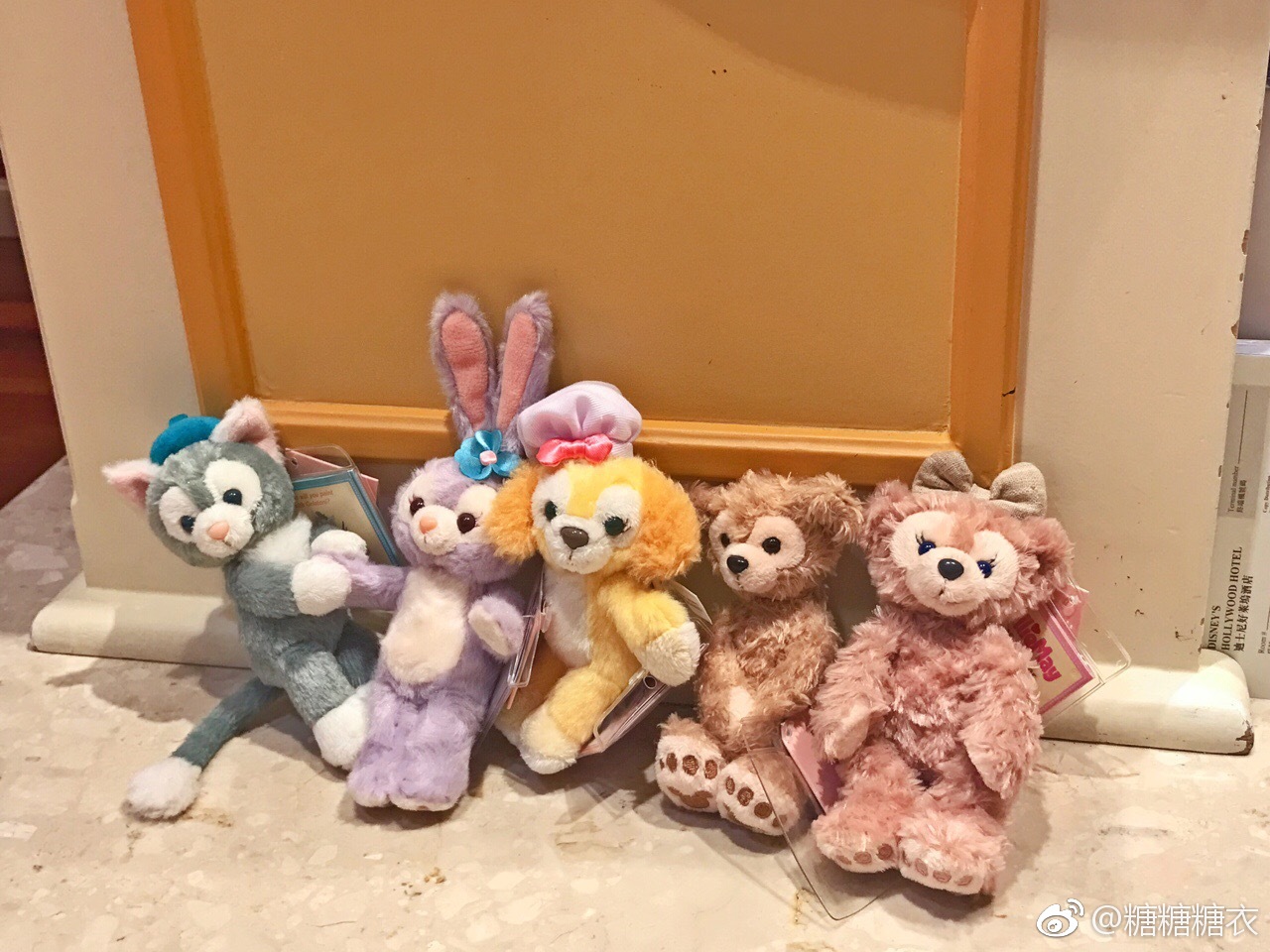 在香港迪士尼乐园见到了duffy的新朋友cookie可爱到爆炸