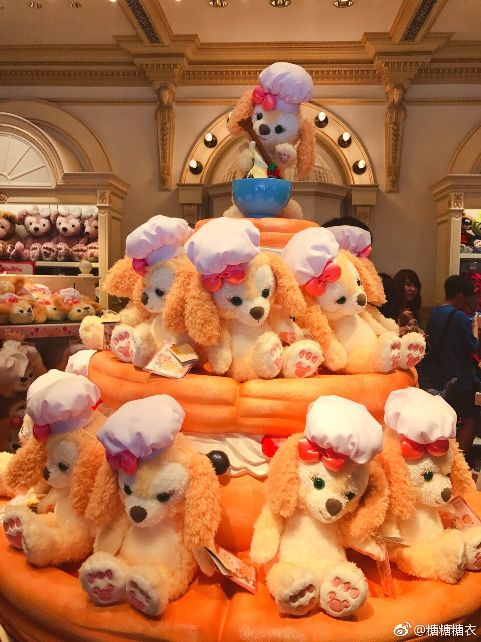 在香港迪士尼乐园见到了duffy的新朋友cookie可爱到爆炸