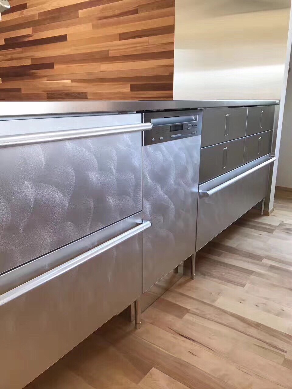 家里有谁在用不锈钢的吗?