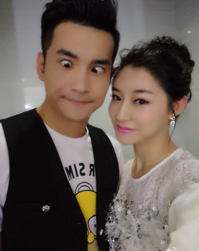 小品演员“文松”那么火,妻子给了多少帮助?