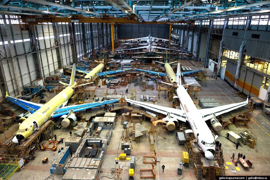 这家俄罗斯飞机场,不仅生产伊尔-76,也生产总统专机|飞机制造|雷达|乌