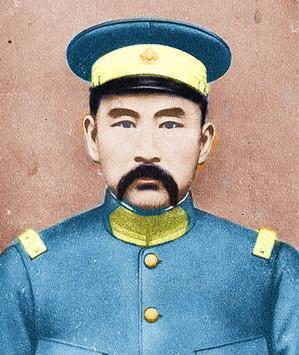 帮清朝复辟的张勋死后, 为什么溥仪生父连空头侯爵都不愿意给他?|_新浪新闻