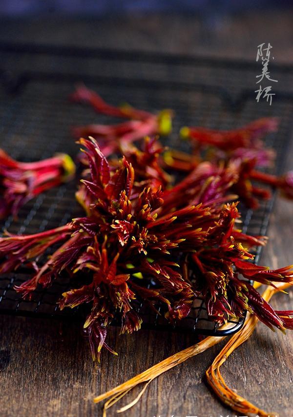 它在市场论两卖,便宜1斤也50,用它煎饼香到骨子,酥得掉渣