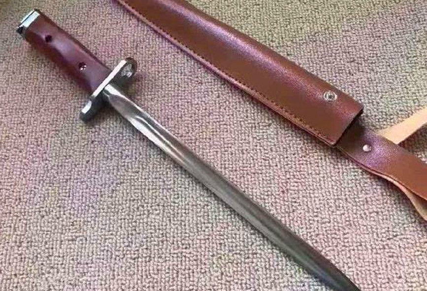 中国这款冷兵器为何会被联合国禁止使用,越南士兵视它为噩梦|越南|联合国|军刺_新浪新闻