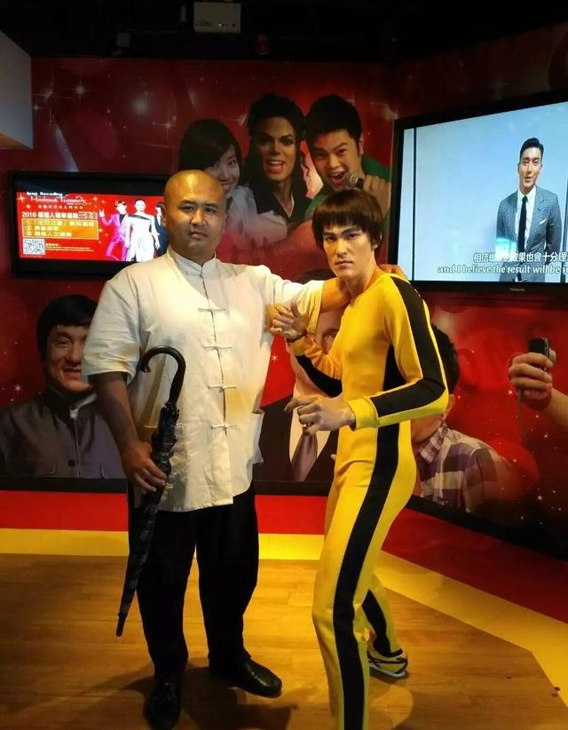 太极大师雷雷曝光早年肌肉照痛斥格斗狂人拿李小龙炒作