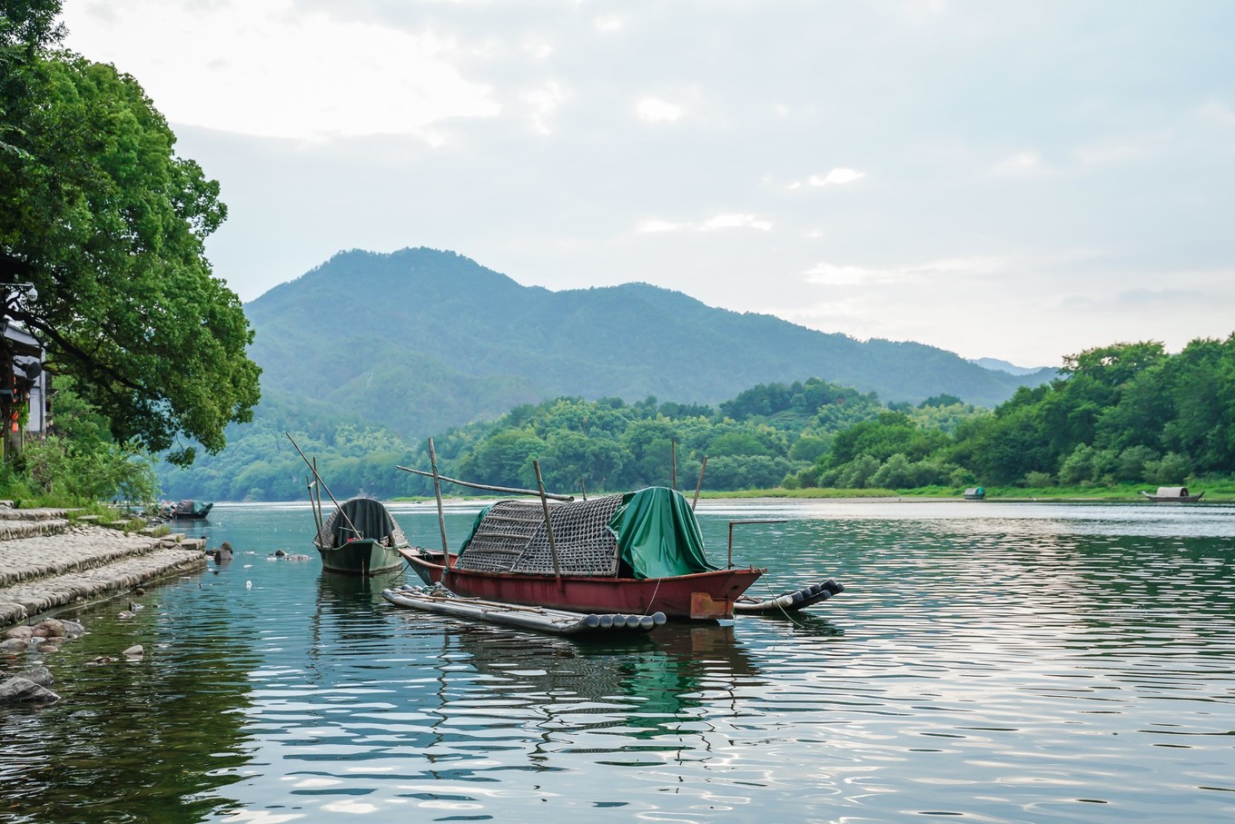 瓯江古埠传渔歌,丽水源头藏画乡