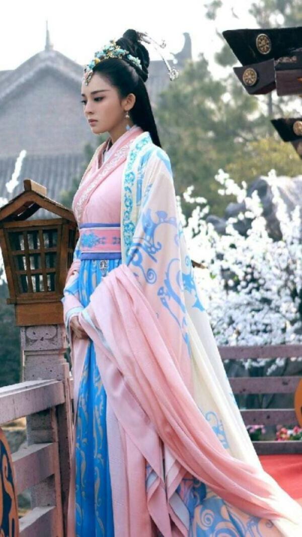 盘点演过"貂蝉"的4大女明星,佟丽娅刘亦菲都不如她演的精髓!