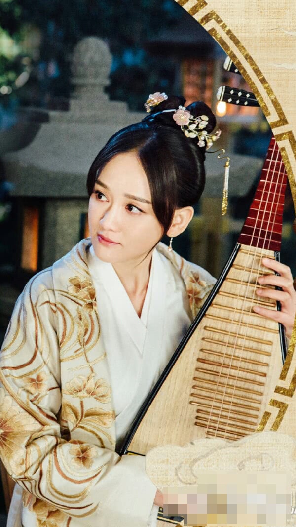 可以看看由陈晓,陈乔恩出演的《独孤皇后》,这两部作品都是围绕着传奇