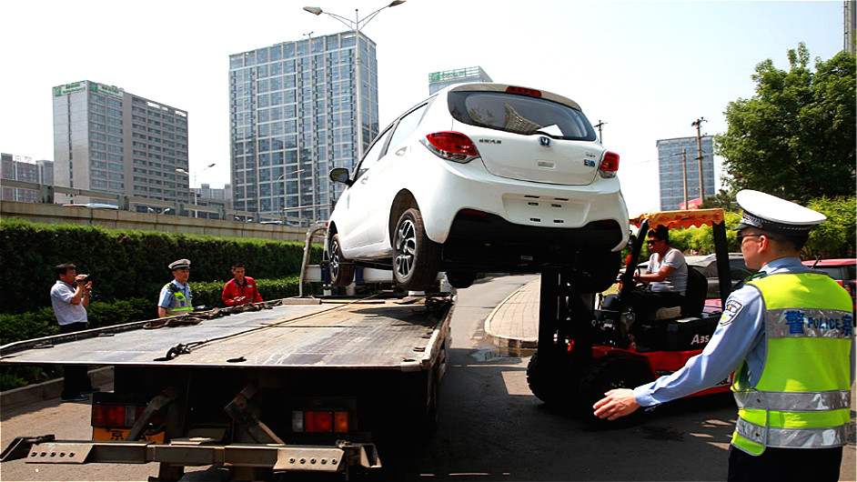 交警拦车"套路"多,你都中招了吗?