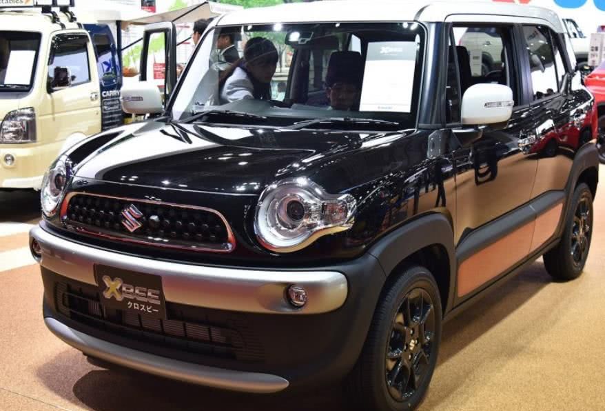 铃木"小钢炮"亮相,比劲客帅,油耗4l,车友:上市必火