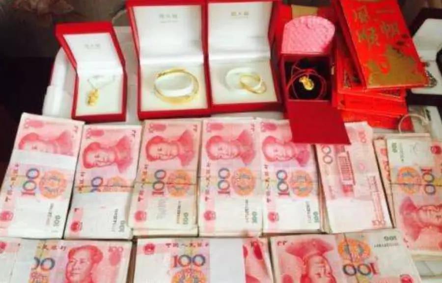 为什么应届生毕业5年,还拿不出10万彩礼钱?说出来你都不信