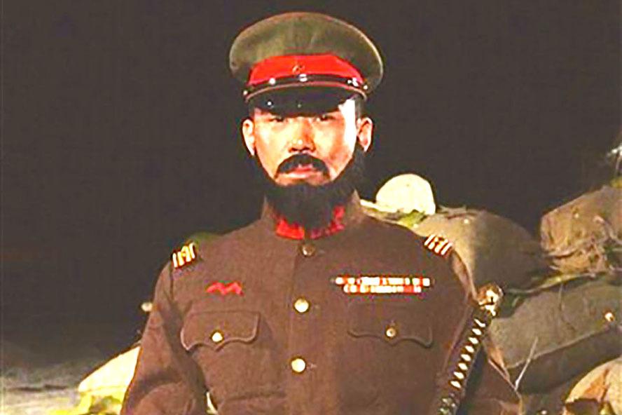 据说,在当时的日本国内,饭冢国五郎和阿部规秀并称"双雄",阿部规秀被