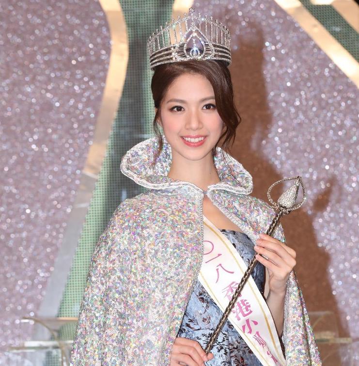 香港小姐前三甲出炉,冠军颜值高,亚军有气质,季军笑容很甜美!
