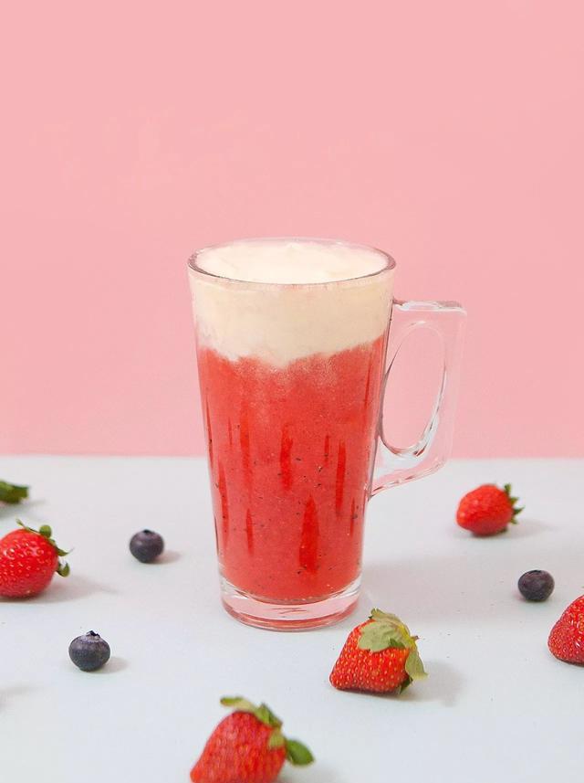 樱桃茶饮《新品 | 芝芝莓果》制作配方,跟某茶新品一样哦