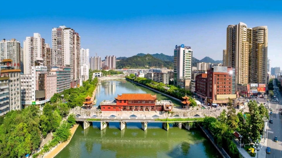 贵州都匀:一座古典美和现代美融合的城市,被誉为高原桥都
