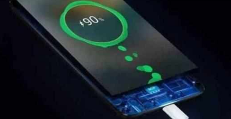 华为P30:石墨烯电池+麒麟980+10GB+双GT+1