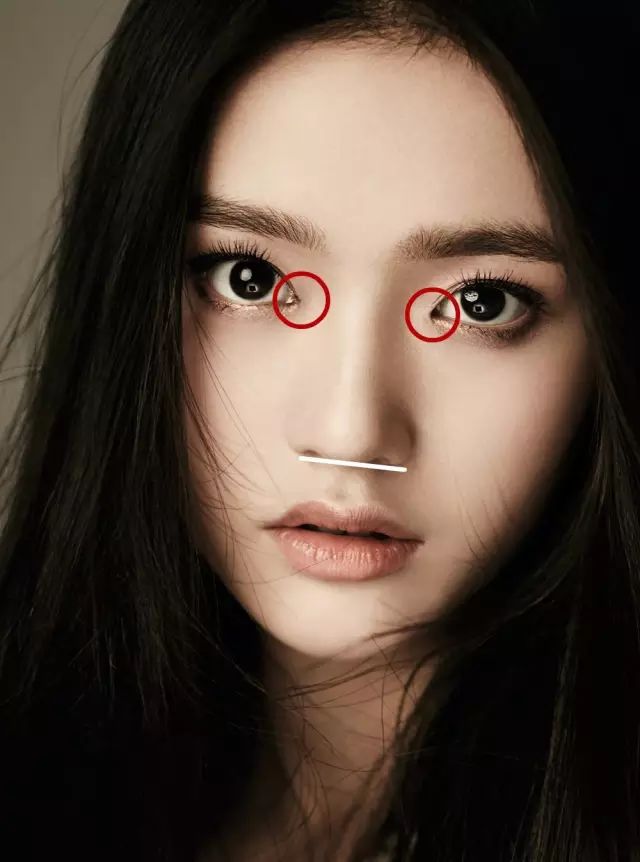 什么鬼,林允饿晕在片场?瘦脱相的她又暴露了这个颜值bug!