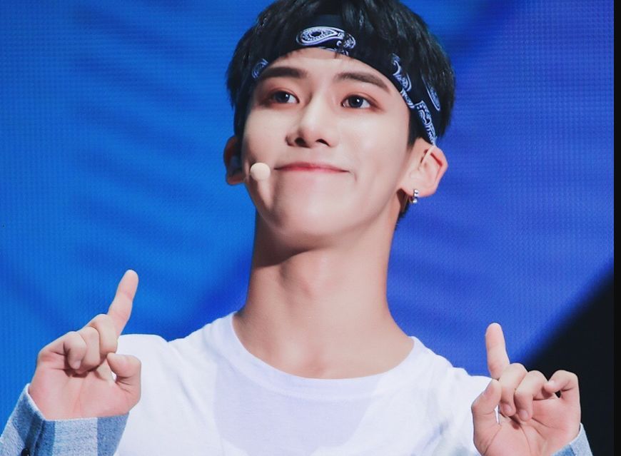 67丁泽仁被骗吃青椒辣到狂喝水粉丝吐槽justin戏太多