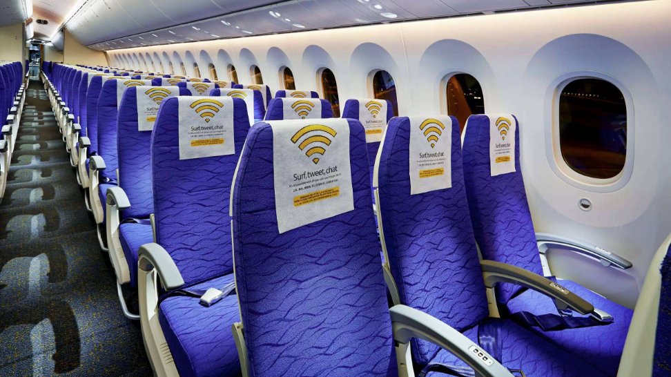 飞机的座椅为什么会选择蓝色?其中有什么含义?看完长知识了