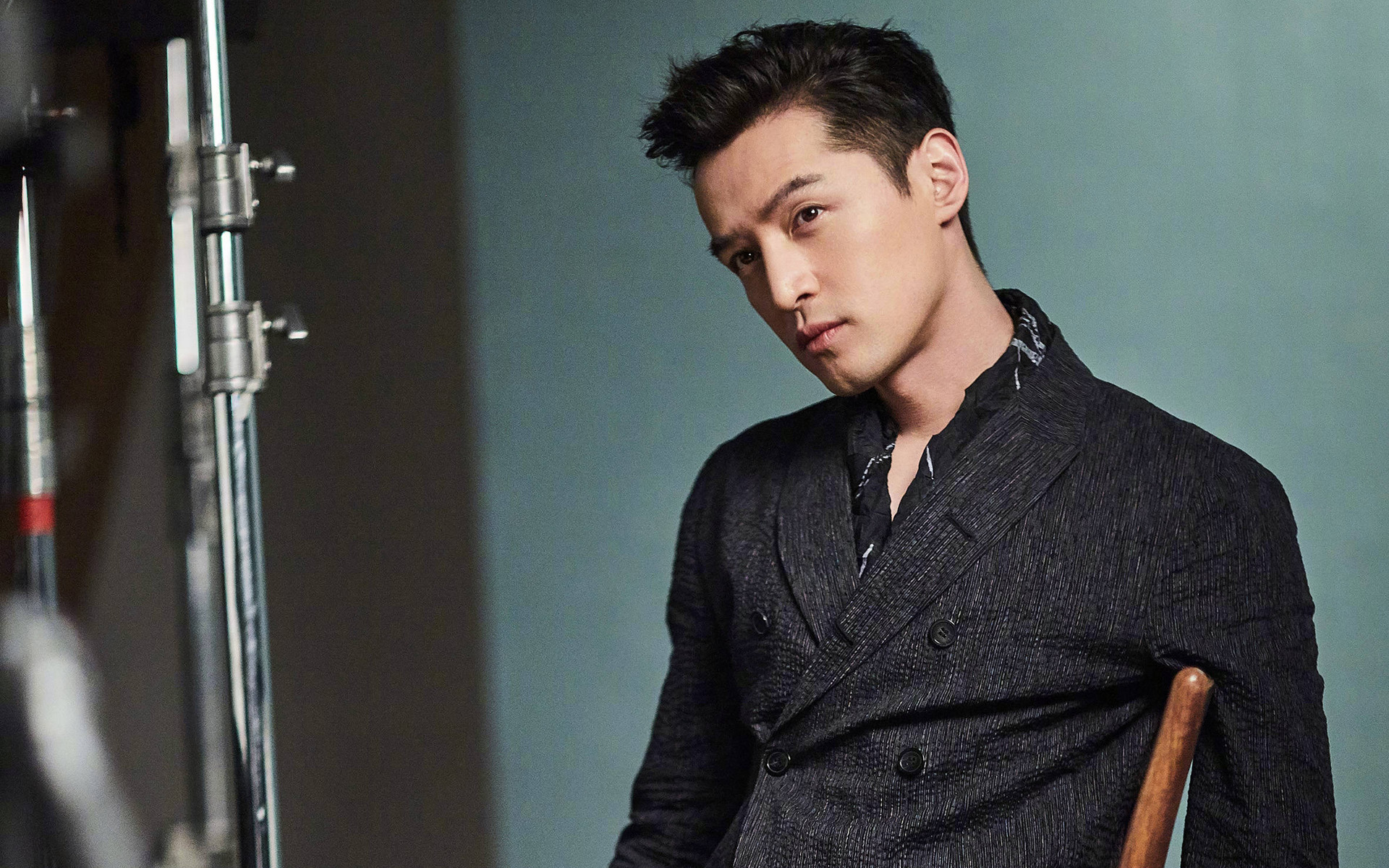 胡歌时隔多年再谈车祸:他成就了《琅琊榜》,梅长苏也拯救了他