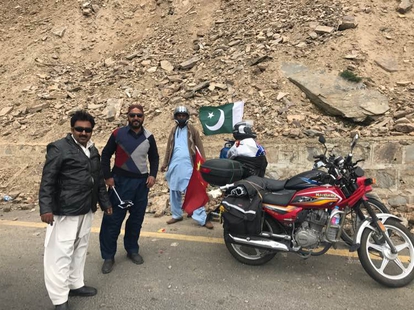 泗县小伙杨小龙骑行22个国家体验不一样的旅程