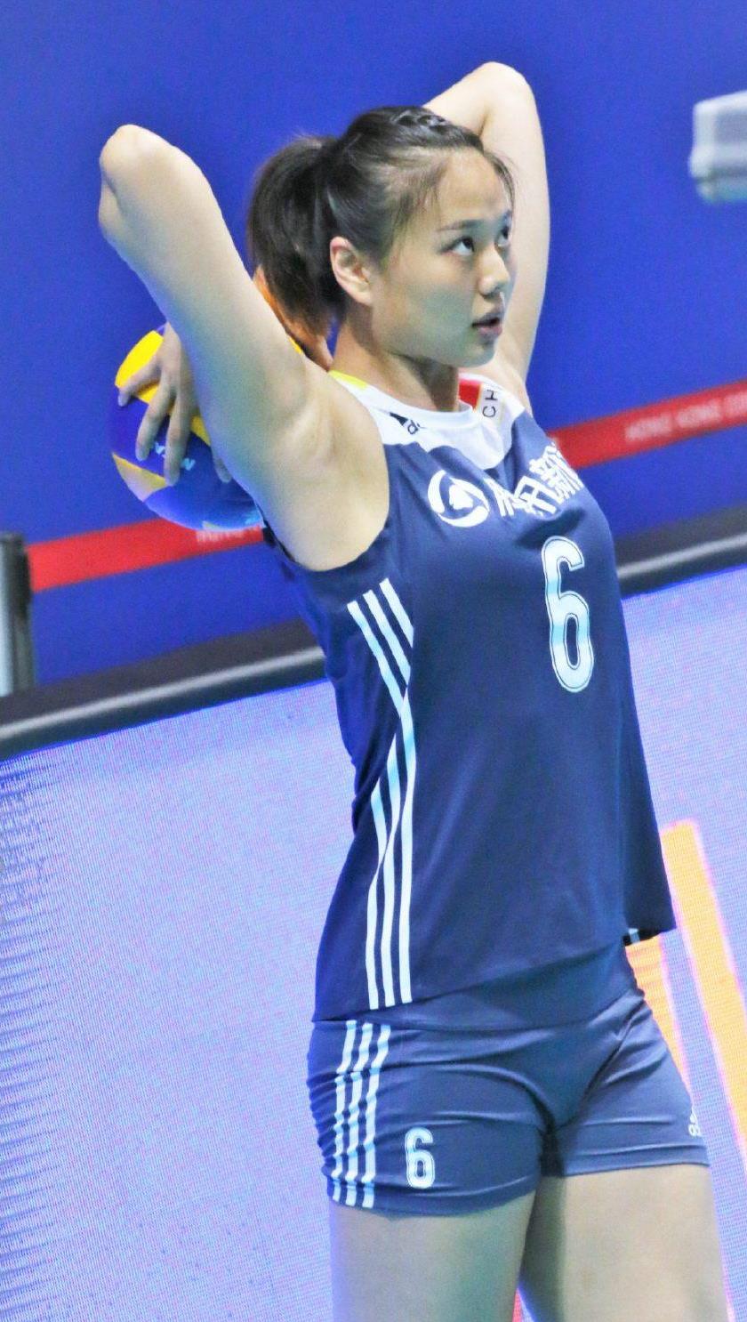 女排输荷兰虽败犹荣龚翔宇让接应不再弱势安家杰指挥还差点意思