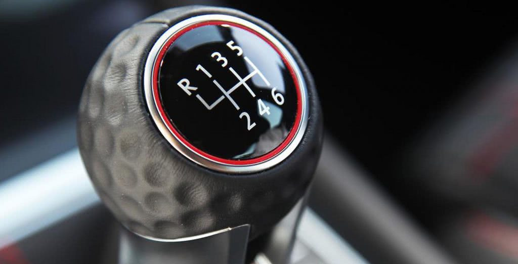 开手动挡车型,这4个基本错误操作,女司机基本都犯过!