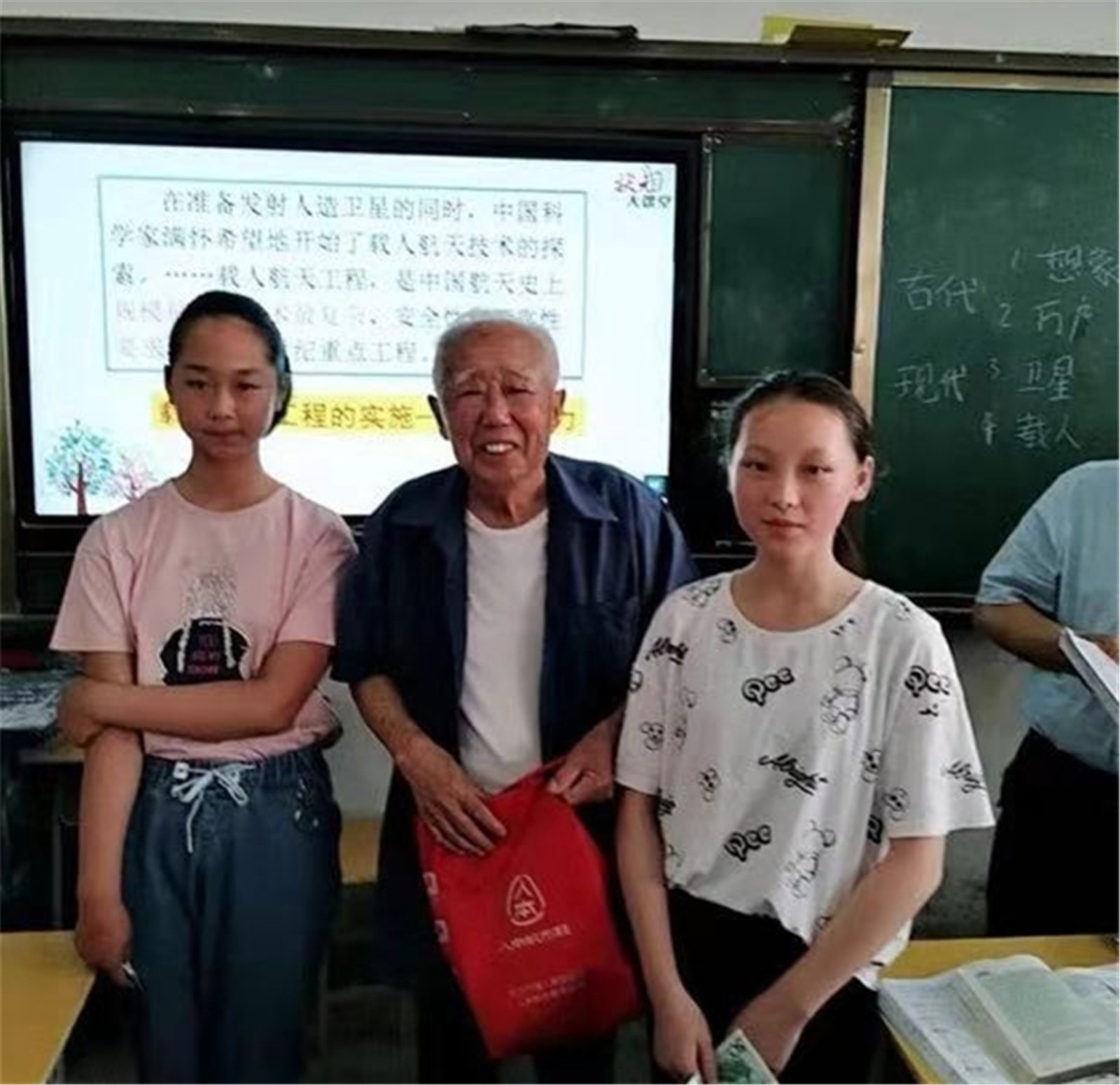 助力学子成就梦想 黄冈优课坚守初心 (助力学子成长成才的理解)