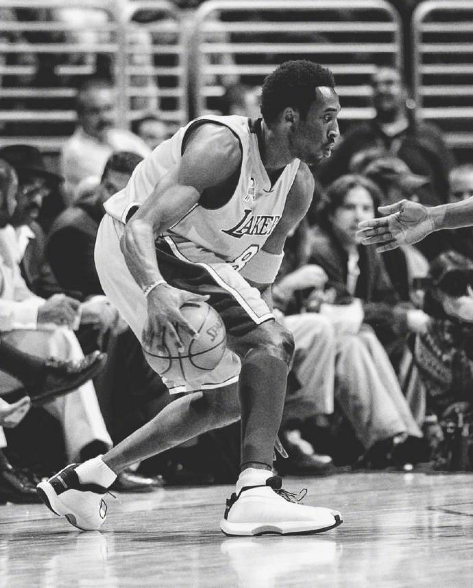 一组科比黑白美图