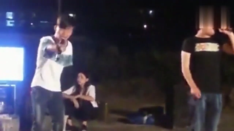 姐的青春怎能让你折磨!网红美女歌手张娜户外