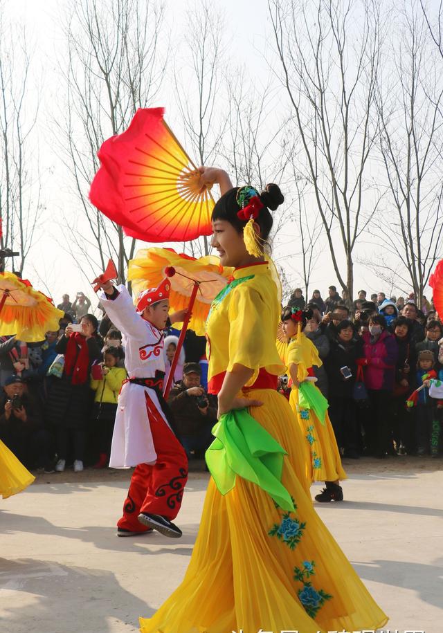 在济南看商河鼓子秧歌,欢天喜地过大年